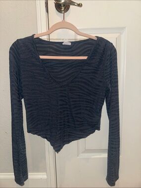 Cotton On Black Textured V-Neck Long Sleeve Crop Top